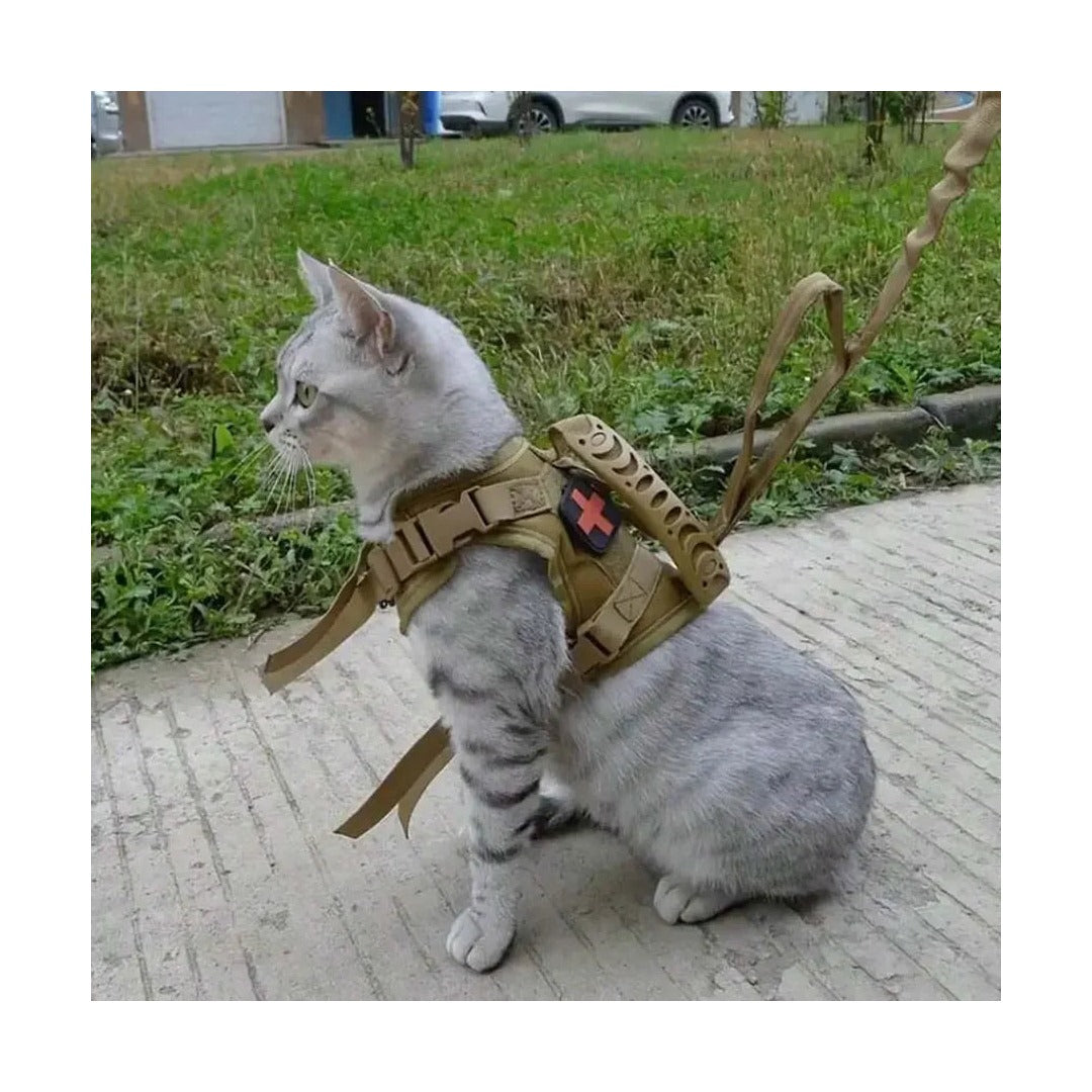 Outdoor Cat Vest Waterproof Cat Clothes Cat Chest Strap Special Vest for Walking Cats Can Be Adjusted